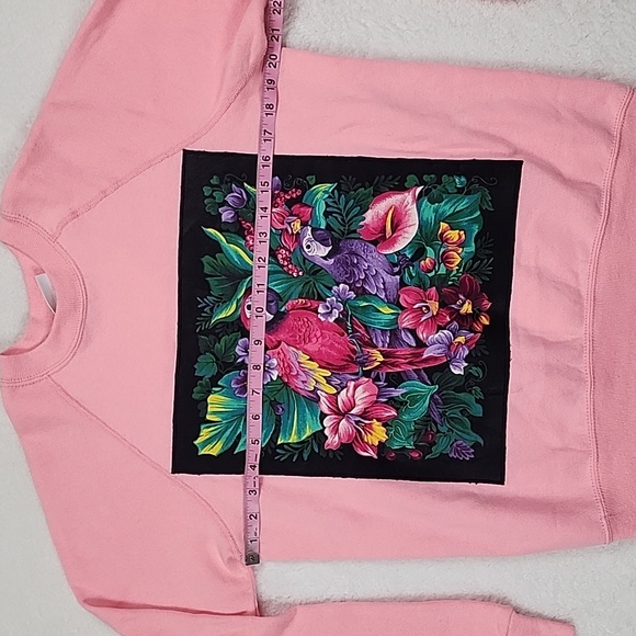 🦜 Vintage Bassett Walker Pink Tropical Parrot Sweatshirt - Picture 3 of 8